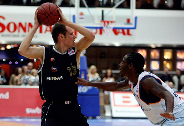 使他在体能 使他在体能