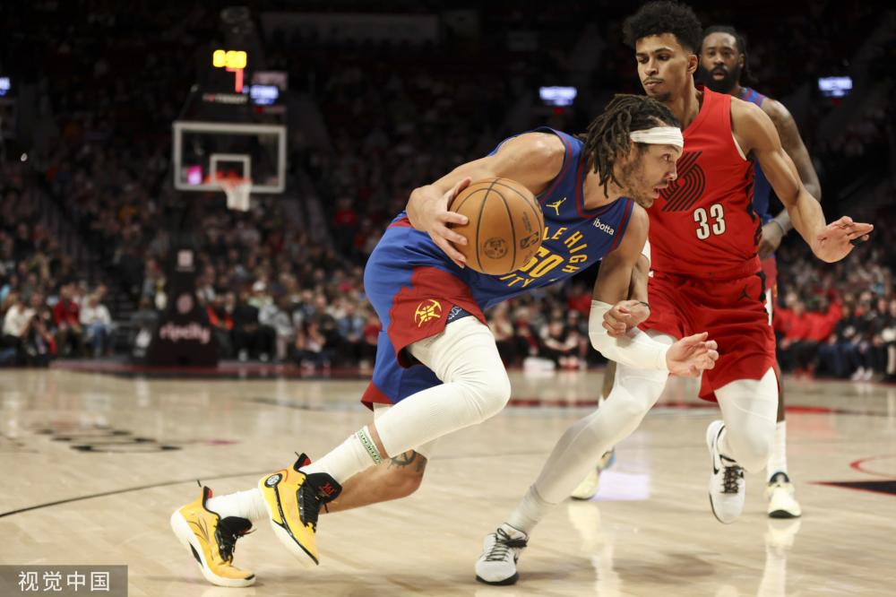 耶雷米在采 耶雷米在采